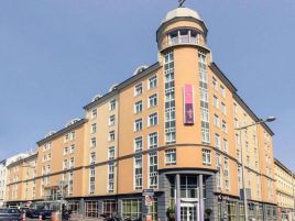 Mercure Wien Westbahnhof или подобен